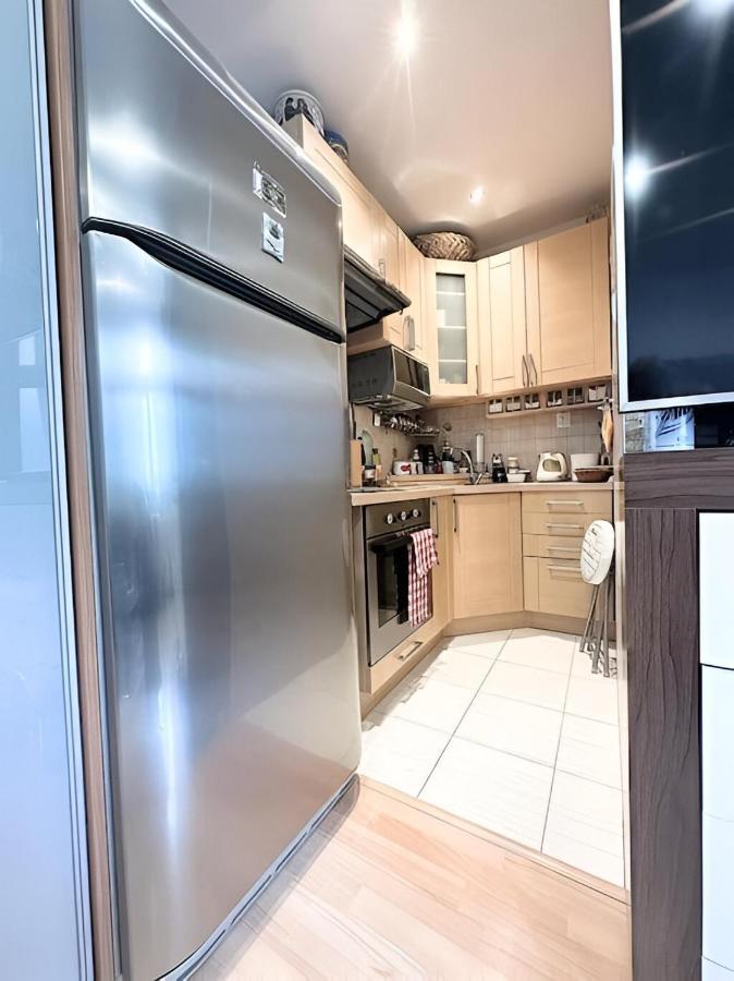 Blue Apartment In City Center, Best Location Bratislava Exterior foto
